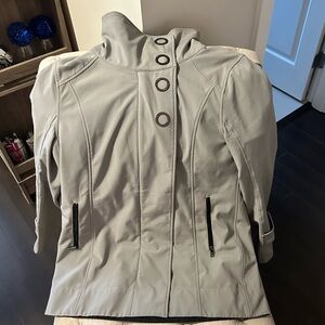 Lululemon rain coat